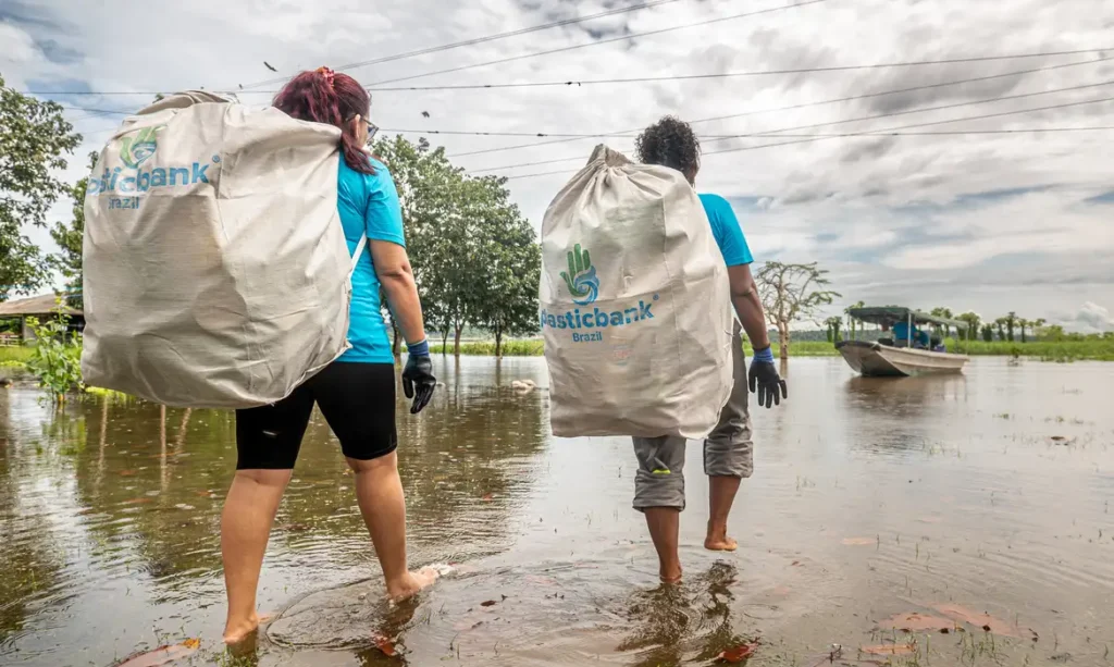 Brasil expressa preocupação com debate internacional sobre plásticos