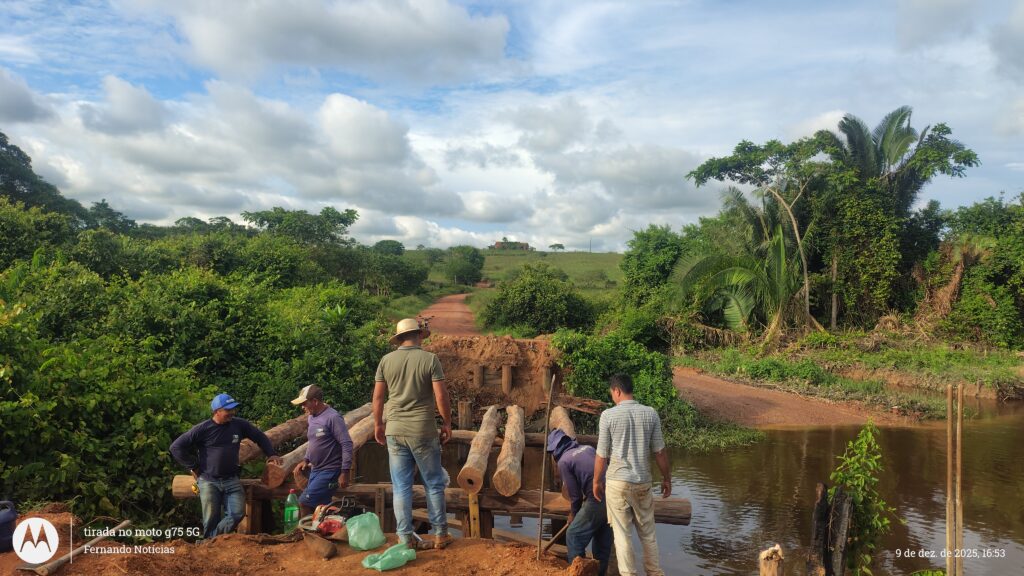 🛠 PONTE DA VILA 17 DE ABRIL SEGUE EM RITMO ACELERADO DE RECONSTRUÇÃO 🌧️